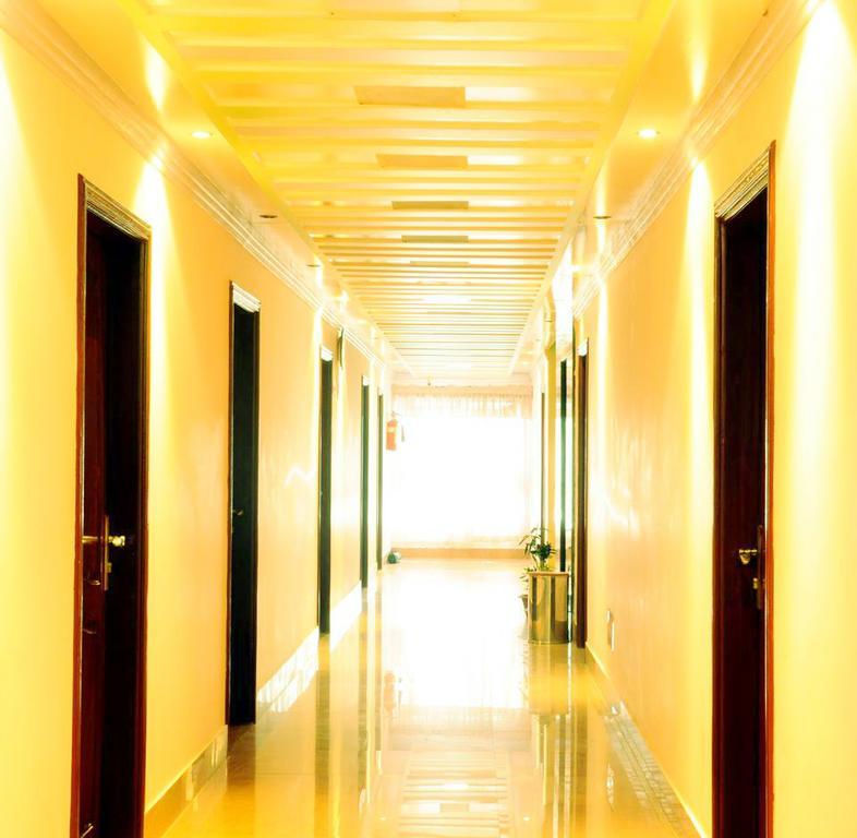 Hotel Favour Inn International Chittagong Buitenkant foto